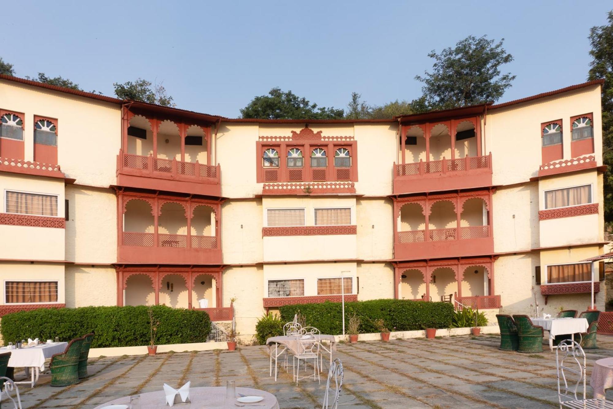 Treebo Kumbhal Castle, 2 Km From Kumbalgarh Fort Kumbhalgarh Εξωτερικό φωτογραφία