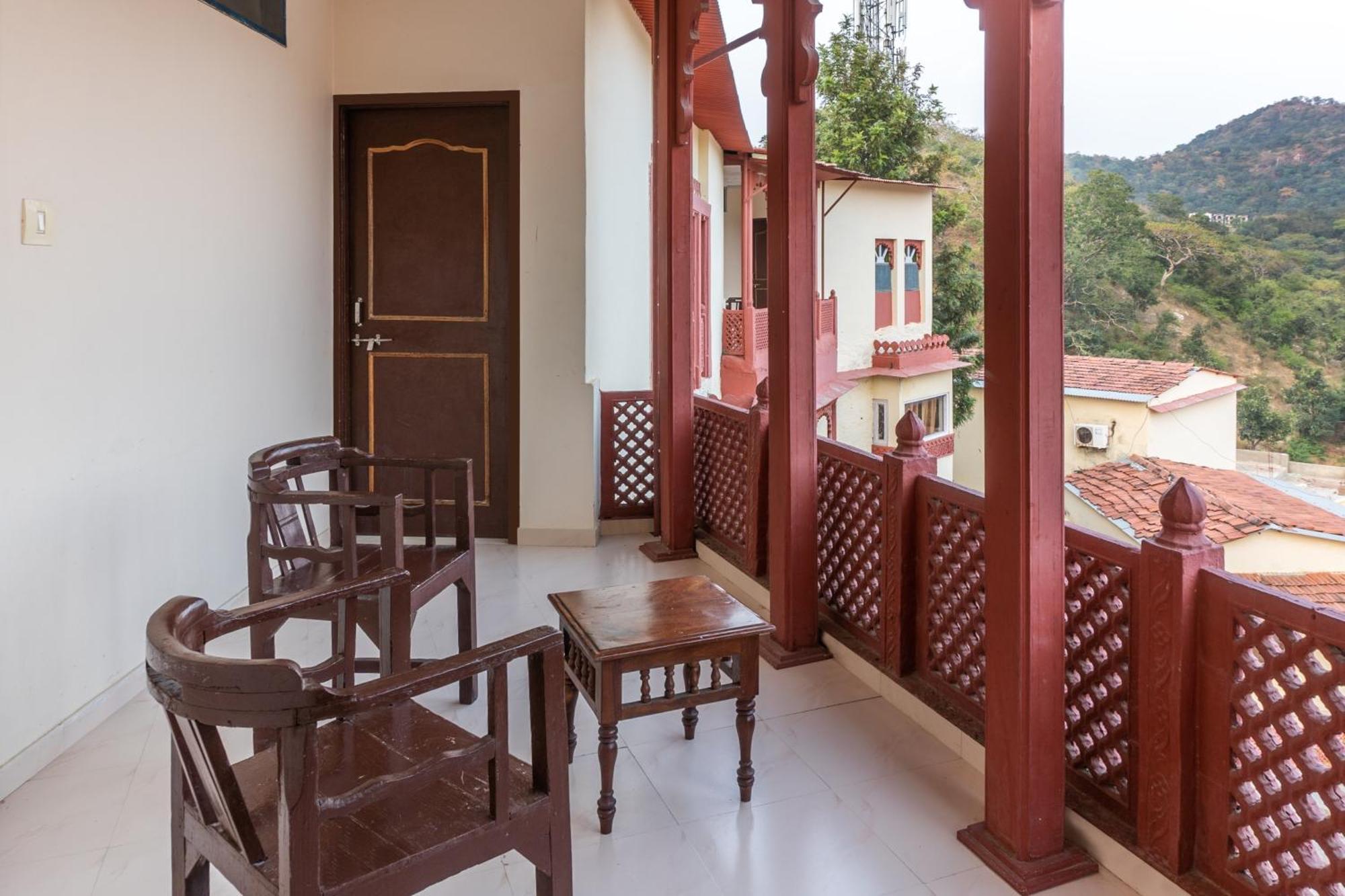 Treebo Kumbhal Castle, 2 Km From Kumbalgarh Fort Kumbhalgarh Εξωτερικό φωτογραφία